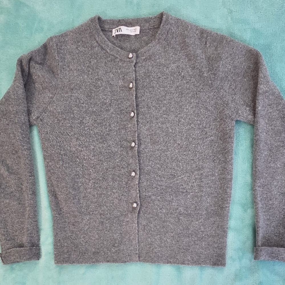 Zara Gray Women's Cardigan